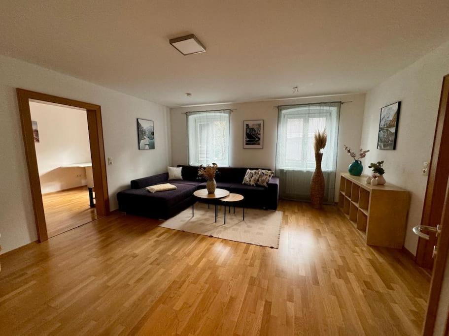 Geraeumige Wohnung Im Zentrum Von Bludenz Buitenkant foto